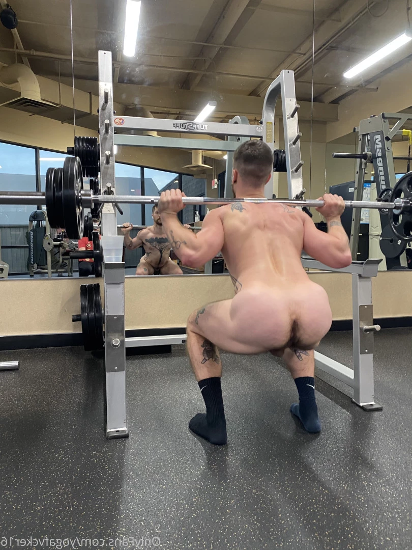 Col [ yogafvcker16 ] Onlyfans leaked photo 8013348 on Hotleaks.tv