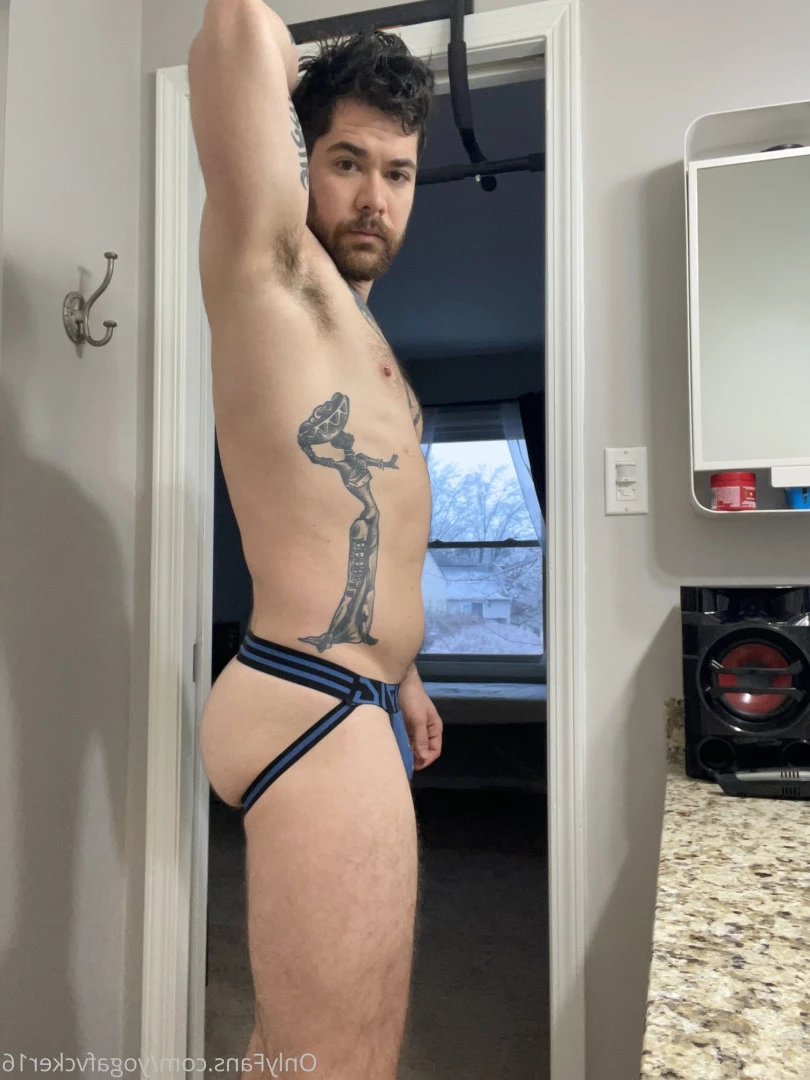 Col [ yogafvcker16 ] Onlyfans leaked photo 8014232 on Hotleaks.tv