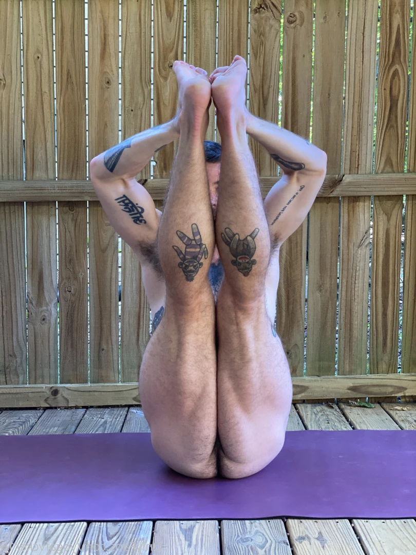 Col [ yogafvcker16 ] Onlyfans leaked photo 8014387 on Hotleaks.tv
