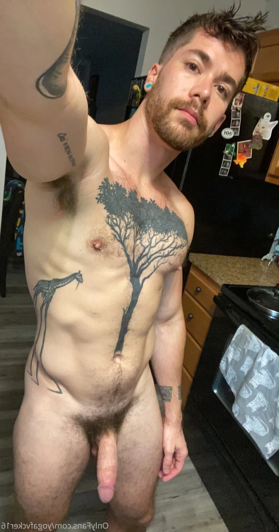 Col [ yogafvcker16 ] Onlyfans leaked photo 8015241 on Hotleaks.tv