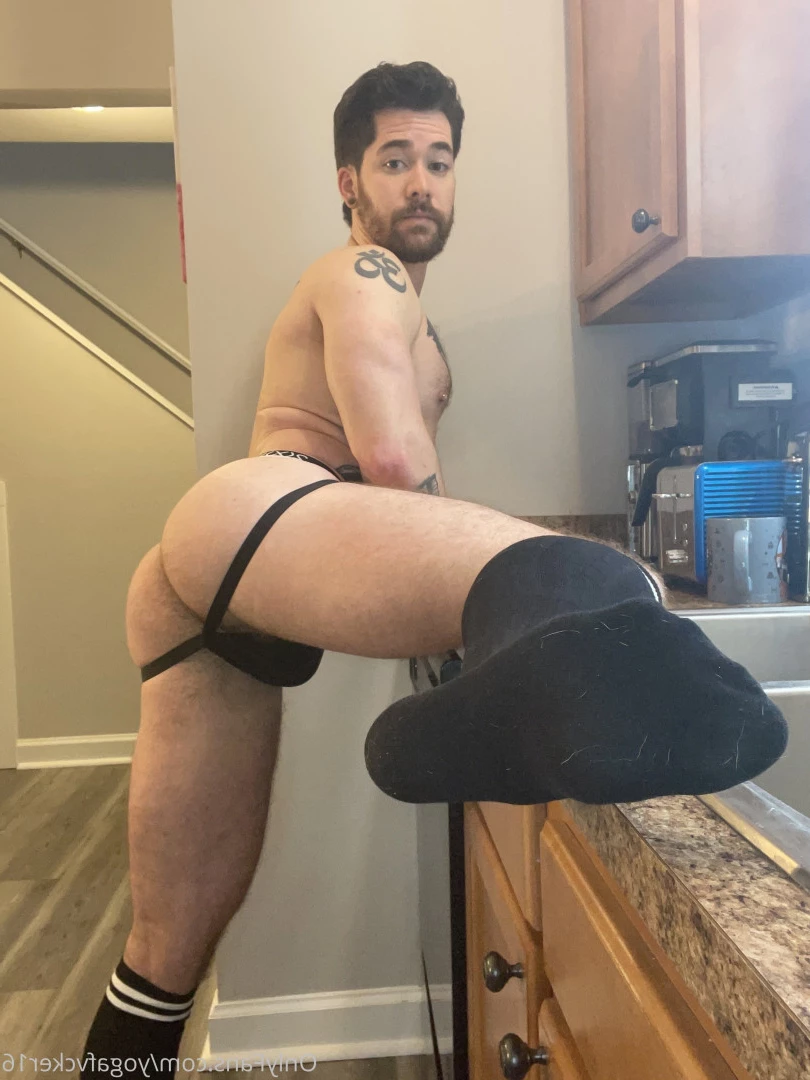 Col [ yogafvcker16 ] Onlyfans leaked photo 8017324 on Hotleaks.tv