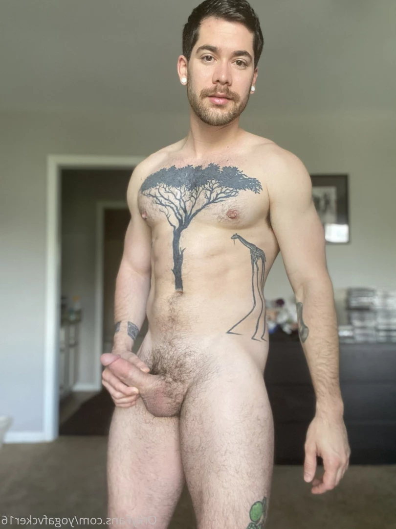 Col [ yogafvcker16 ] Onlyfans leaked photo 8017429 on Hotleaks.tv