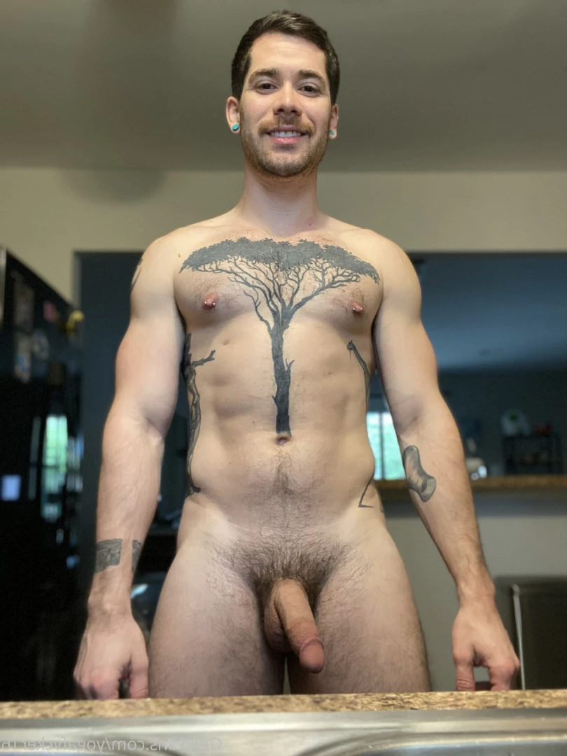 Col [ yogafvcker16 ] Onlyfans leaked photo 8017525 on Hotleaks.tv