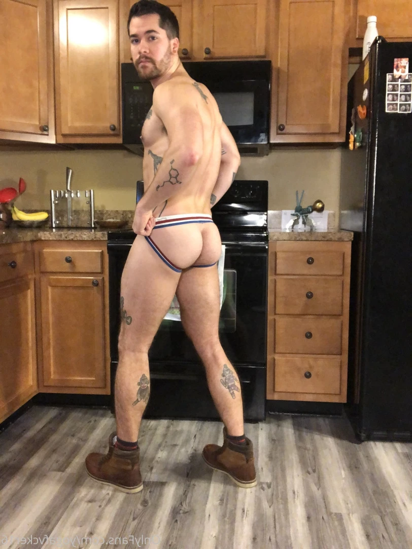 Col [ yogafvcker16 ] Onlyfans leaked photo 8017766 on Hotleaks.tv
