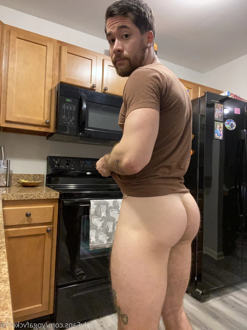 Col [ yogafvcker16 ] Onlyfans leaked photo 8018938 on Hotleaks.tv