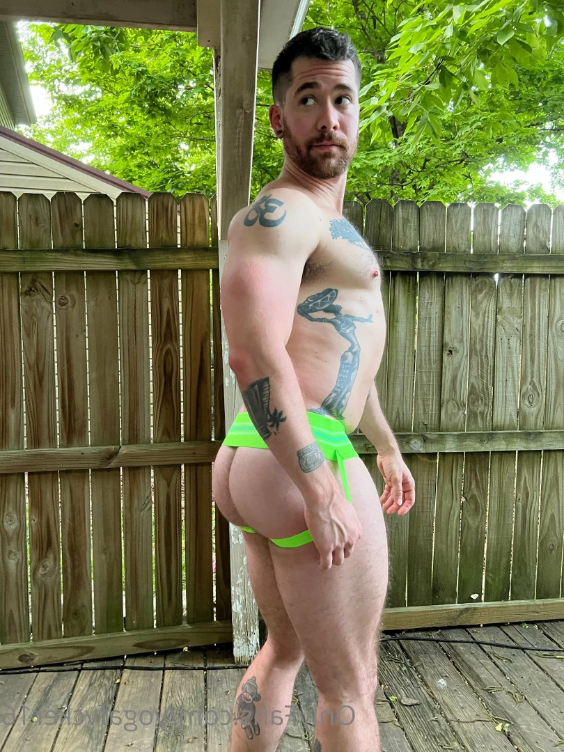 Col [ yogafvcker16 ] Onlyfans leaked photo 9610352 on Hotleaks.tv