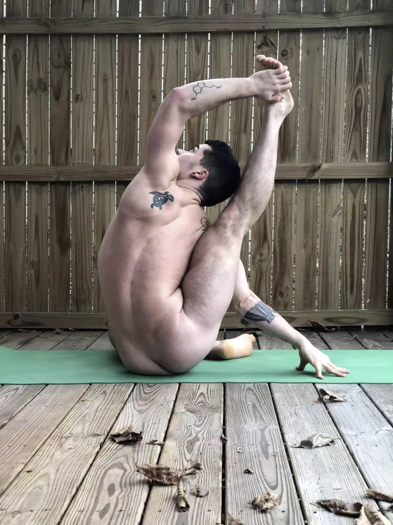 Col [ yogafvcker16 ] Onlyfans leaked photo 9610654 on Hotleaks.tv