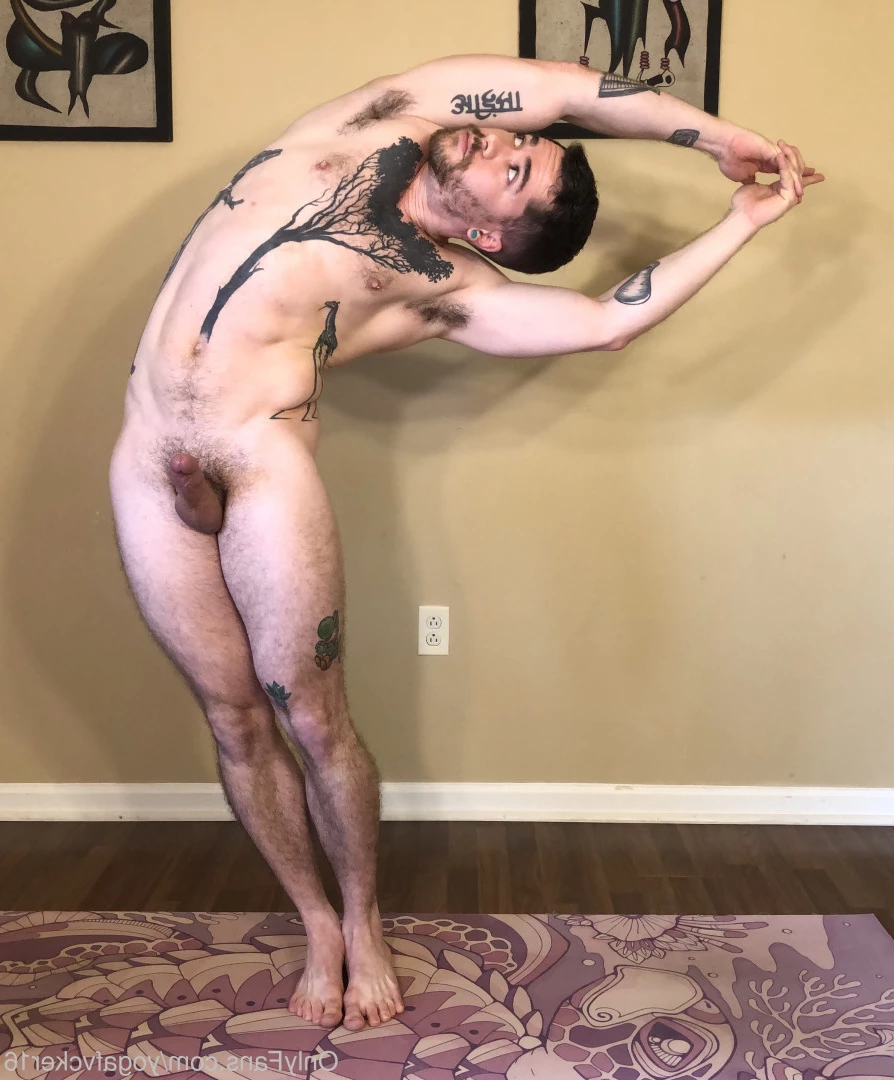 Col [ yogafvcker16 ] Onlyfans leaked photo 9610942 on Hotleaks.tv