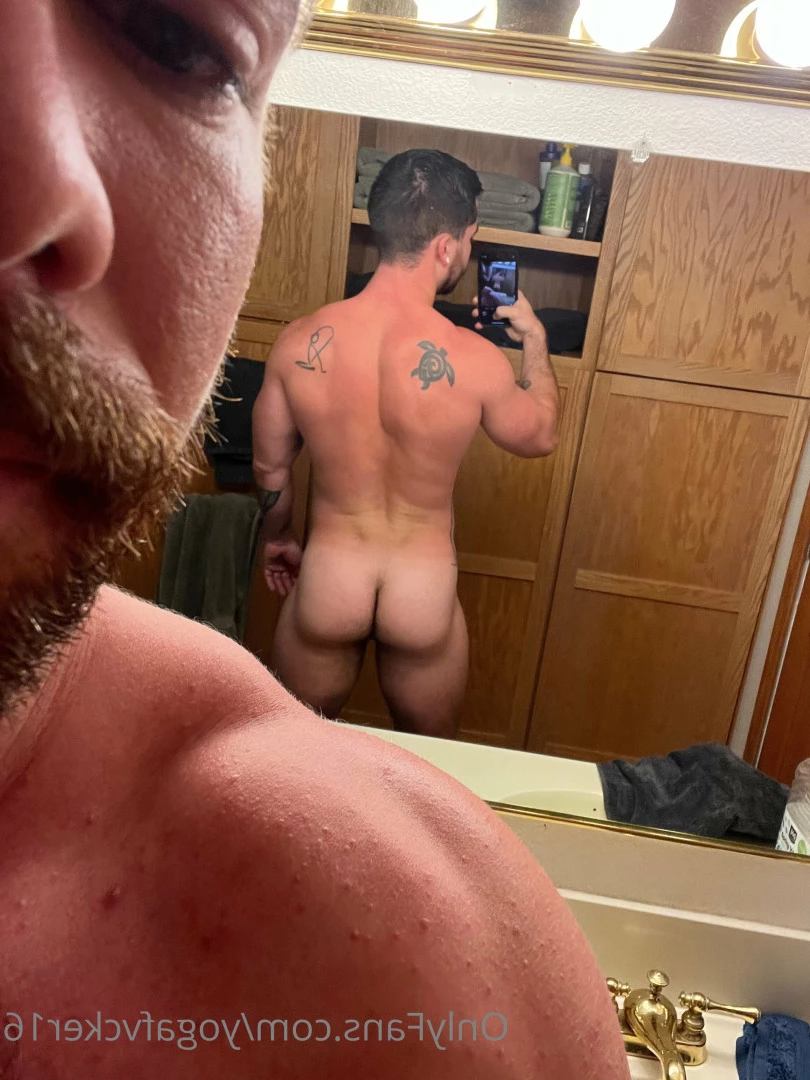 Col [ yogafvcker16 ] Onlyfans leaked photo 9611507 on Hotleaks.tv