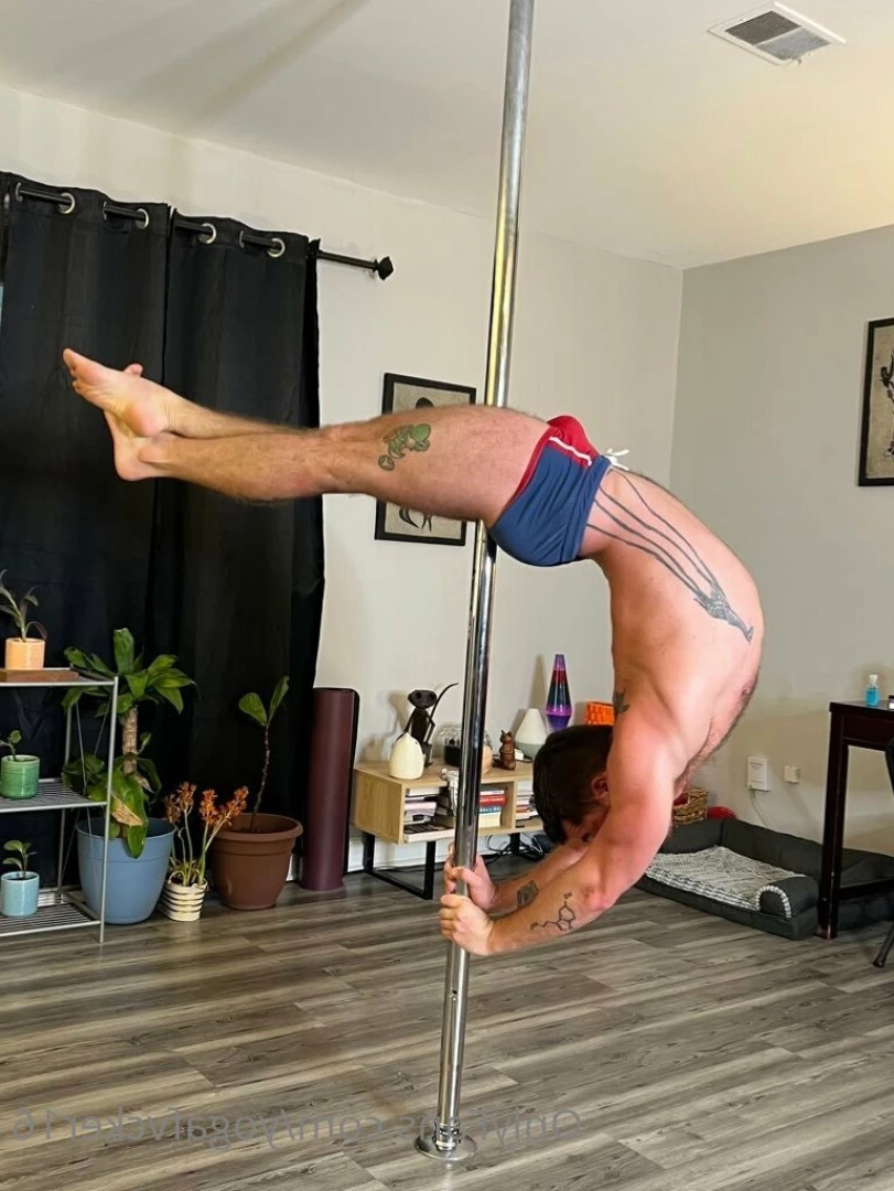 Col [ yogafvcker16 ] Onlyfans leaked photo 9612171 on Hotleaks.tv