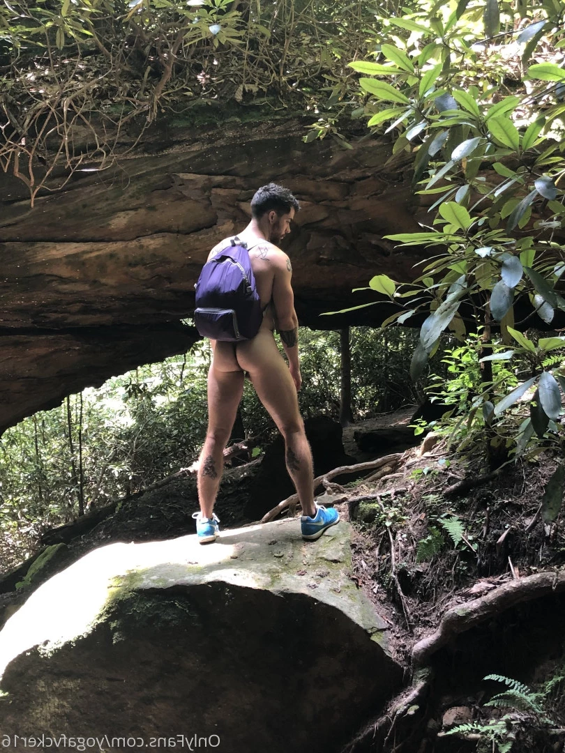 Col [ yogafvcker16 ] Onlyfans leaked photo 9612421 on Hotleaks.tv