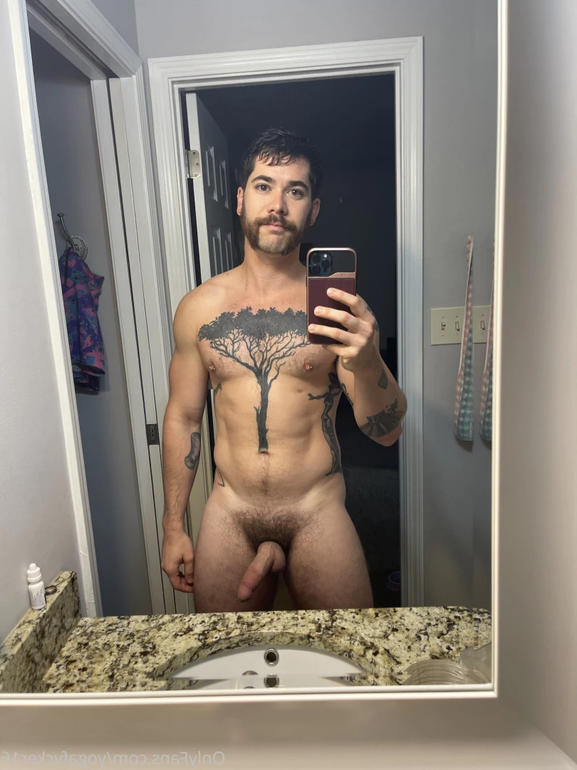 Col [ yogafvcker16 ] Onlyfans leaked photo 9613231 on Hotleaks.tv