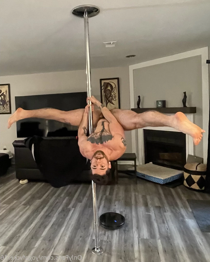 Col [ yogafvcker16 ] Onlyfans leaked photo 9613672 on Hotleaks.tv