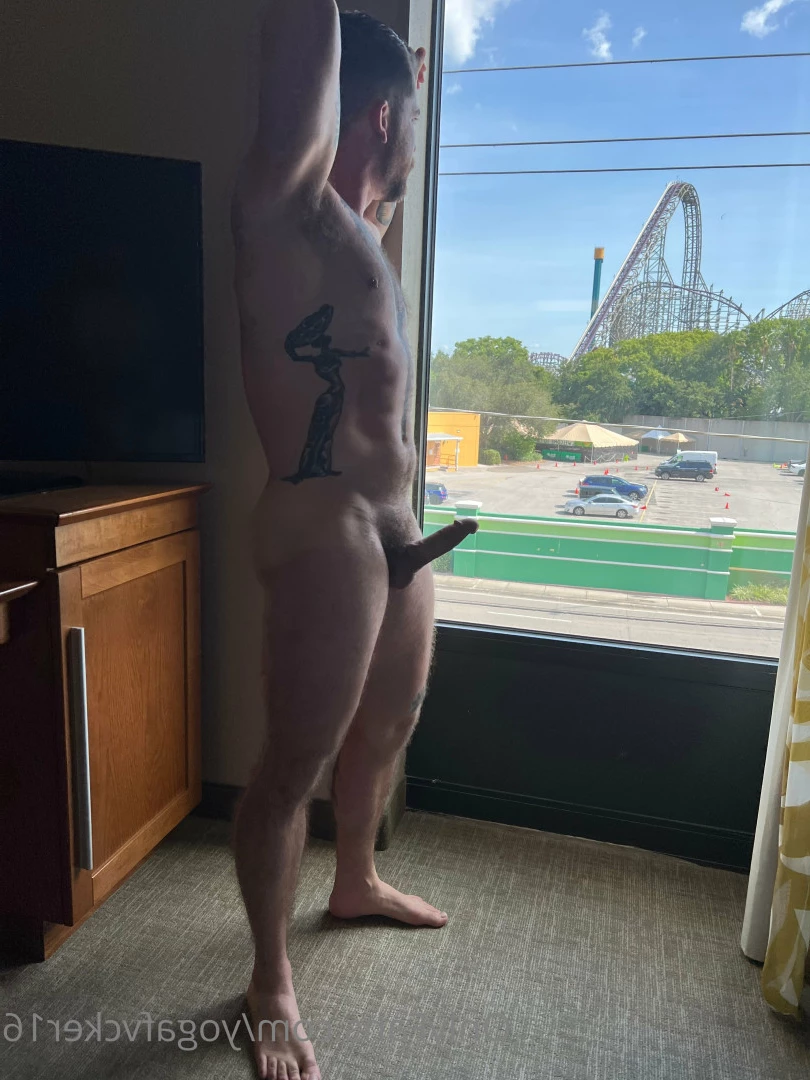 Col [ yogafvcker16 ] Onlyfans leaked photo 9613838 on Hotleaks.tv