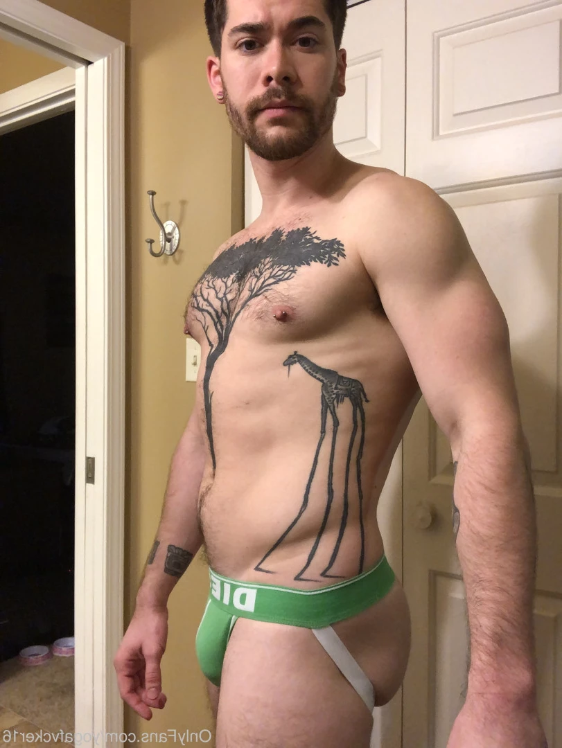 Col [ yogafvcker16 ] Onlyfans leaked photo 9614652 on Hotleaks.tv