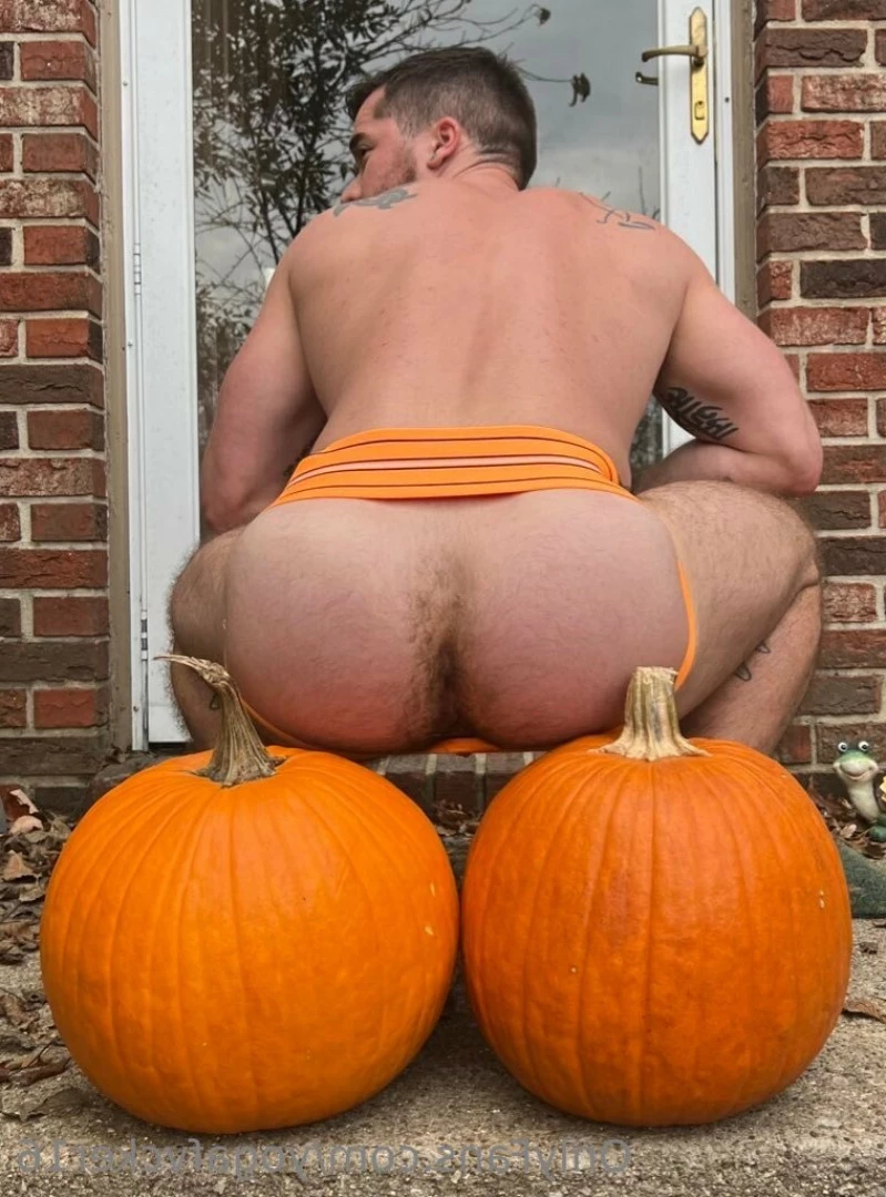 Col [ yogafvcker16 ] Onlyfans leaked photo 9614935 on Hotleaks.tv