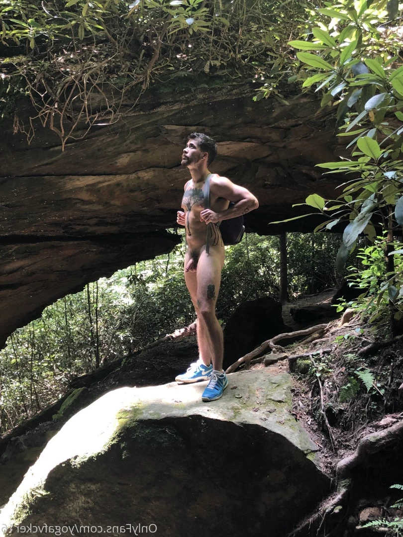 Col [ yogafvcker16 ] Onlyfans leaked photo 9615765 on Hotleaks.tv