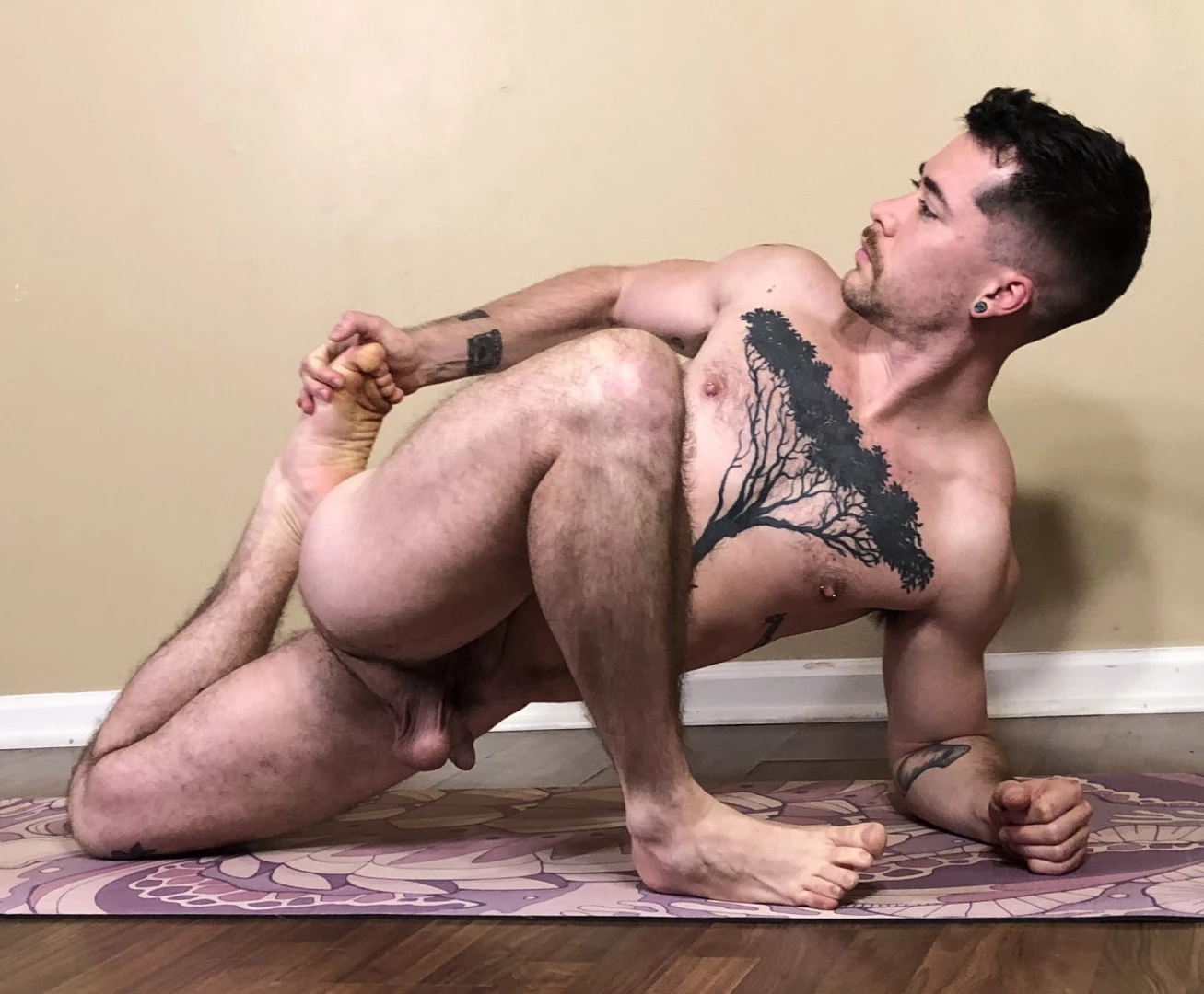 Col [ yogafvcker16 ] Onlyfans leaked photo 9616919 on Hotleaks.tv