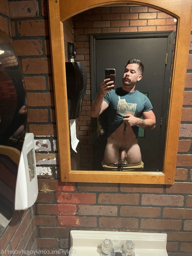 Col [ yogafvcker16 ] Onlyfans leaked photo 9618870 on Hotleaks.tv