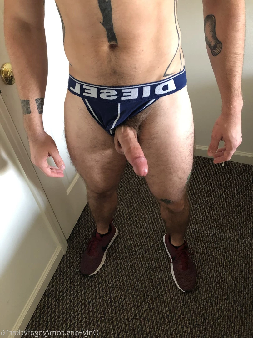 Col [ yogafvcker16 ] Onlyfans leaked photo 9619303 on Hotleaks.tv