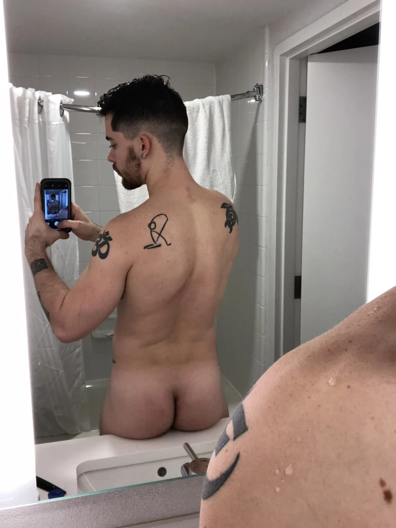 Col [ yogafvcker16 ] Onlyfans leaked photo 9619594 on Hotleaks.tv