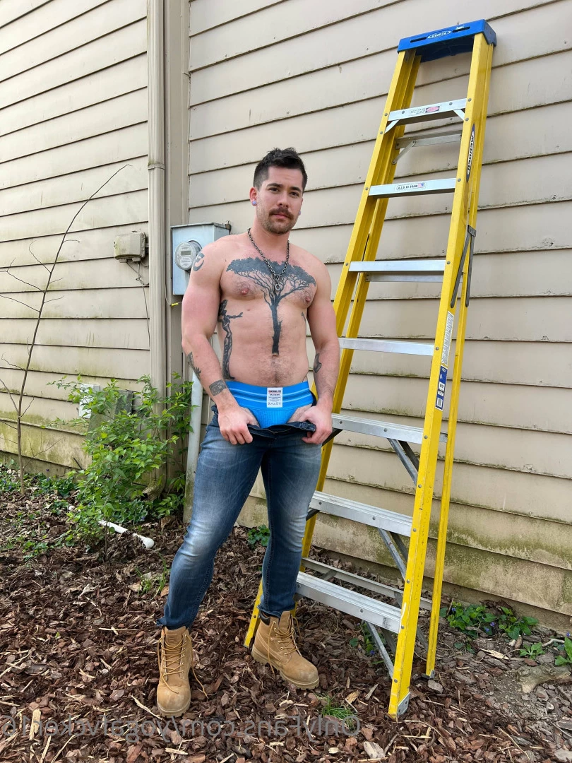 Col [ yogafvcker16 ] Onlyfans leaked photo 9619942 on Hotleaks.tv