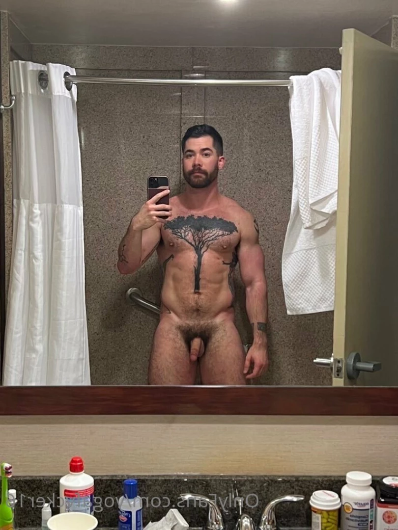 Col [ yogafvcker16 ] Onlyfans leaked photo 9620465 on Hotleaks.tv