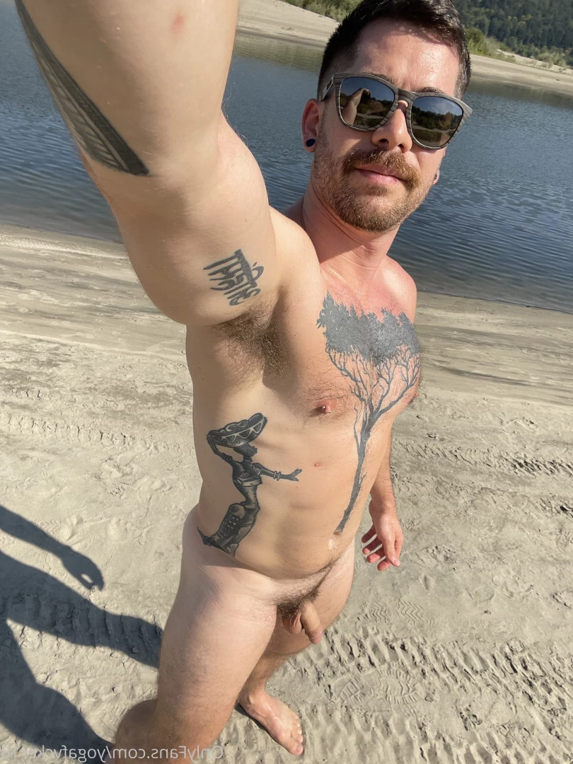 Col [ yogafvcker16 ] Onlyfans leaked photo 9621069 on Hotleaks.tv