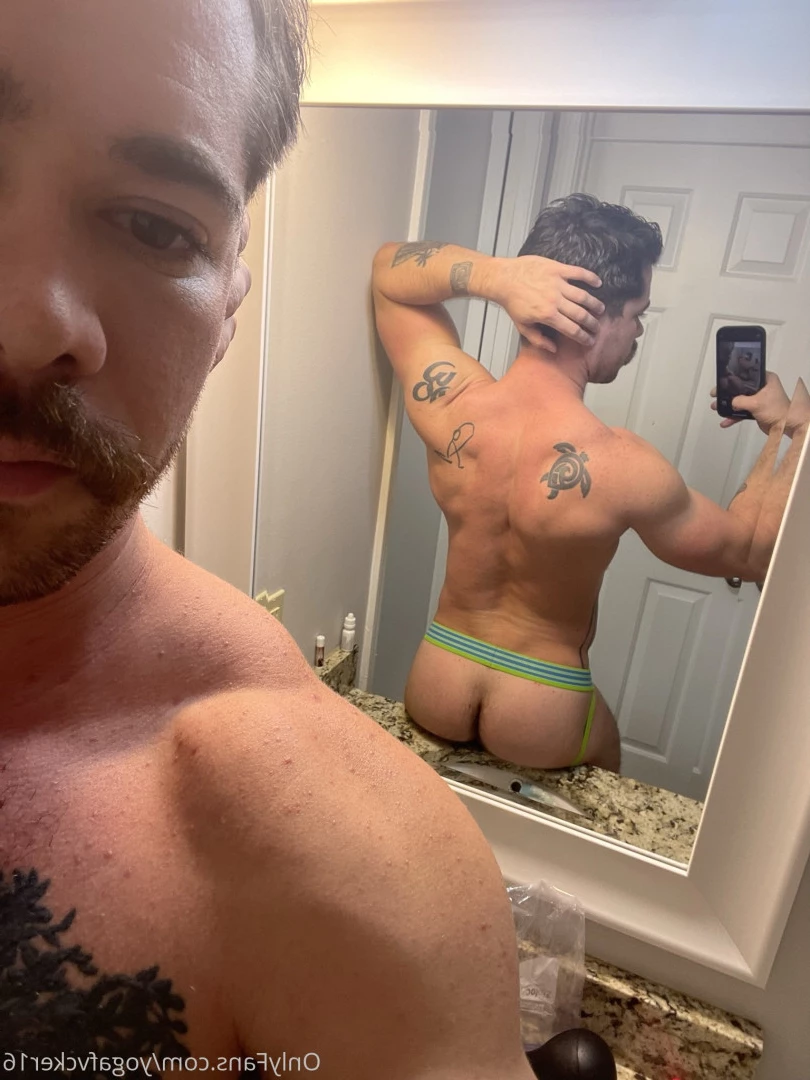 Col [ yogafvcker16 ] Onlyfans leaked photo 9621263 on Hotleaks.tv
