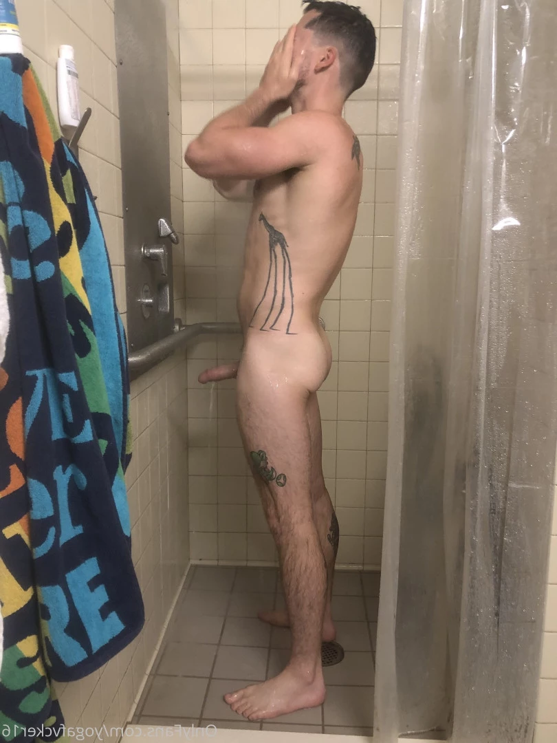 Col [ yogafvcker16 ] Onlyfans leaked photo 9621312 on Hotleaks.tv