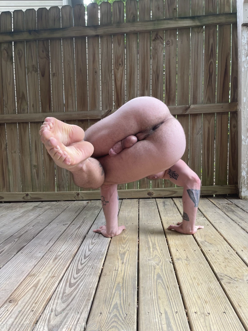 Col [ yogafvcker16 ] Onlyfans leaked photo 9621568 on Hotleaks.tv