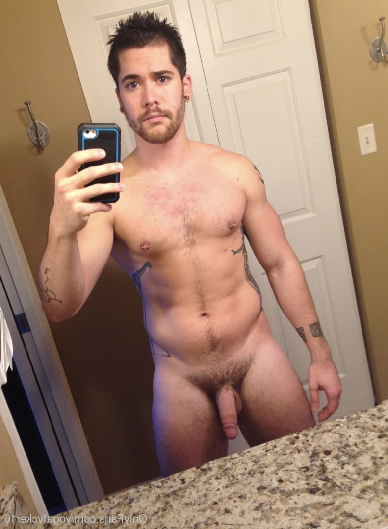 Col [ yogafvcker16 ] Onlyfans leaked photo 9622374 on Hotleaks.tv