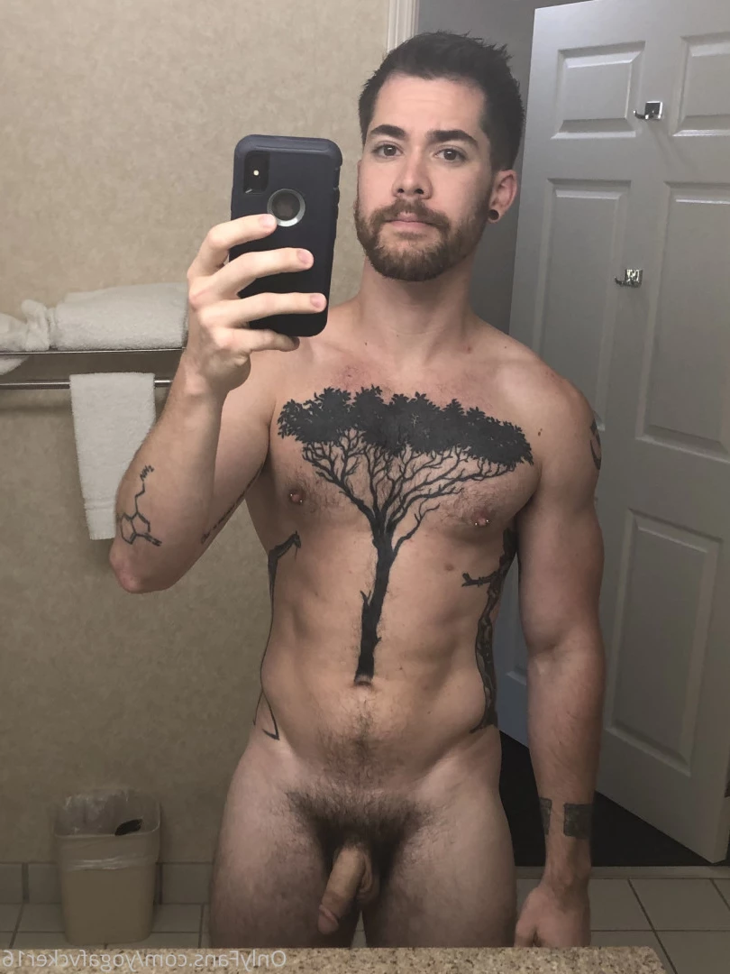 Col [ yogafvcker16 ] Onlyfans leaked photo 9622468 on Hotleaks.tv