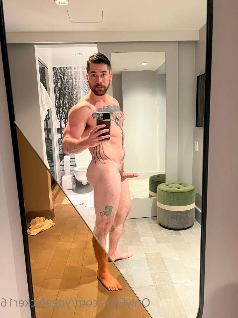Col [ yogafvcker16 ] Onlyfans leaked photo 9622569 on Hotleaks.tv