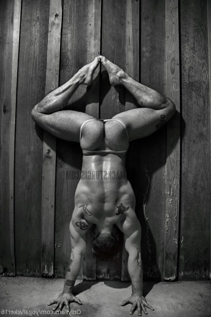 Col [ yogafvcker16 ] Onlyfans leaked photo 9622778 on Hotleaks.tv