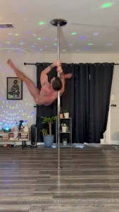 Col [ yogafvcker16 ] Onlyfans leaked video 9742707 on Hotleaks.tv