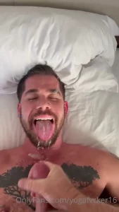 Col [ yogafvcker16 ] Onlyfans leaked video 9743610 on Hotleaks.tv