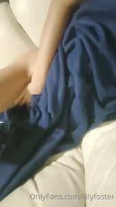 9740827