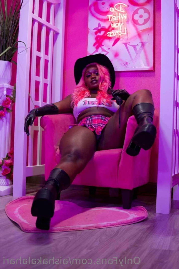 🟢Mistress Aisha - The Sexting Queen😈 [ aishakalahari ] Onlyfans leaked photo 11336284 on Hotleaks.tv