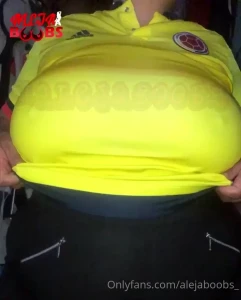Aleja Boobs [ alejaboobs_ ] Onlyfans leaked video 12355806 on Hotleaks.tv