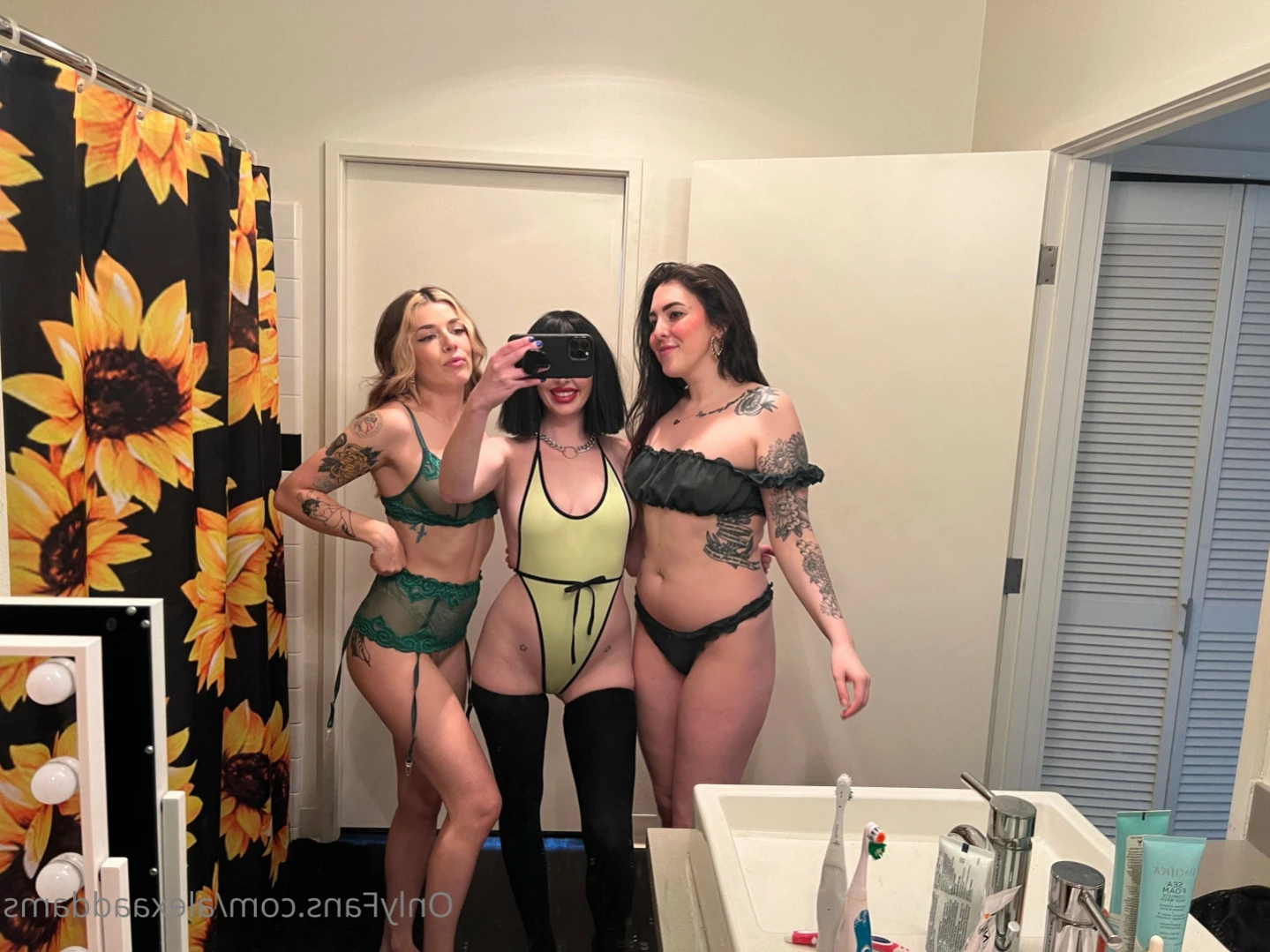 Alexa Addams [ alexaaddams ] Onlyfans leaked photo 14516625 on Hotleaks.tv