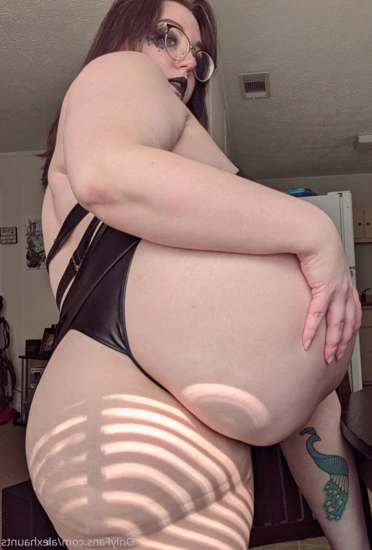 Alex [ alexhaunts ] Onlyfans leaked photo 11413450 on Hotleaks.tv