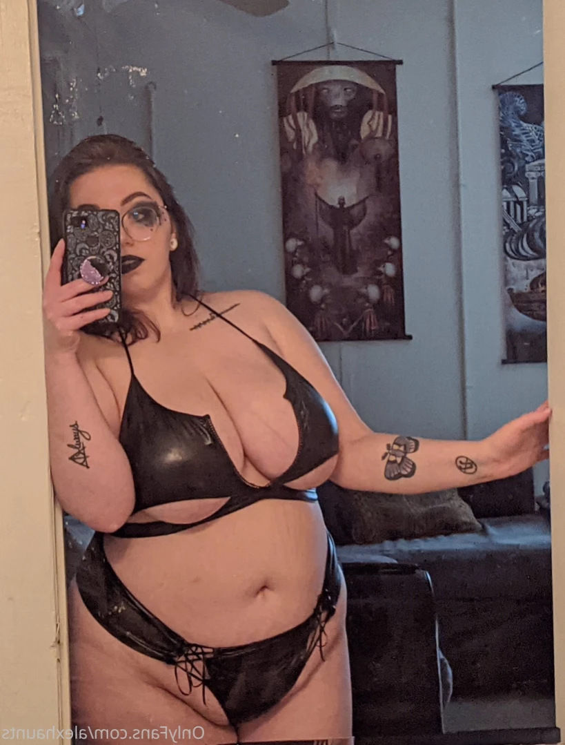 Alex [ alexhaunts ] Onlyfans leaked photo 14171975 on Hotleaks.tv