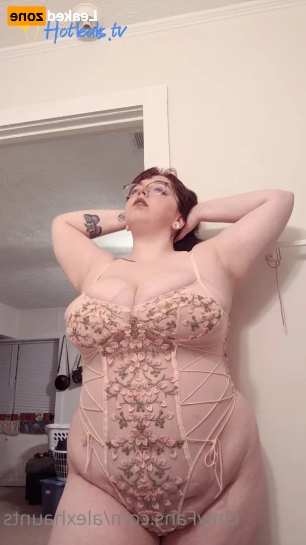 Alex [ alexhaunts ] Onlyfans leaked photo 15543145 on Hotleaks.tv