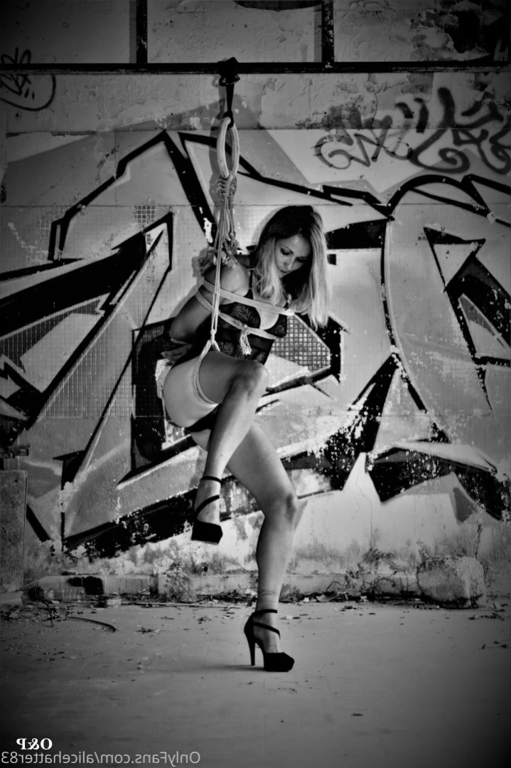alicehatter83 Onlyfans leaked photo 14868829 on Hotleaks.tv