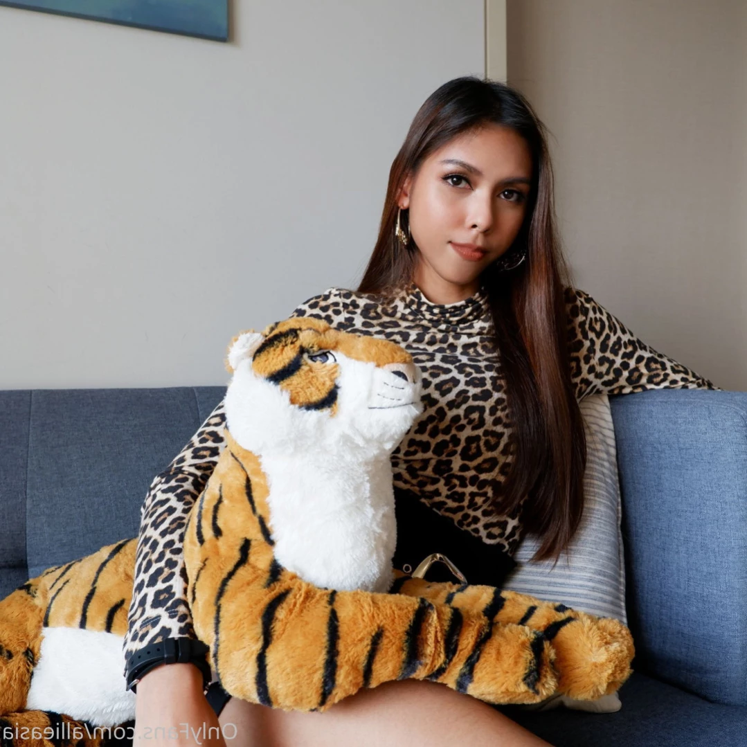 Allie [ allieasia ] Onlyfans leaked photo 13470650 on Hotleaks.tv