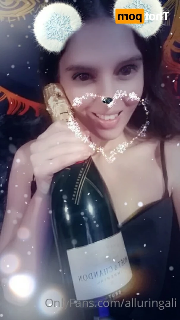 AlluringAli25 [ alluringali ] Onlyfans leaked photo 15998521 on Hotleaks.tv