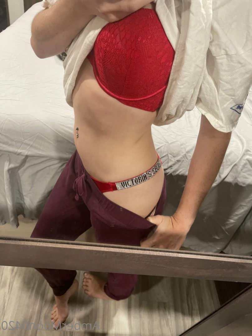 ☽Ａｍｂｅｒ Ｍｏｏｎ☾ [ ambermoon7007 ] Onlyfans leaked photo 14895587 on Hotleaks.tv