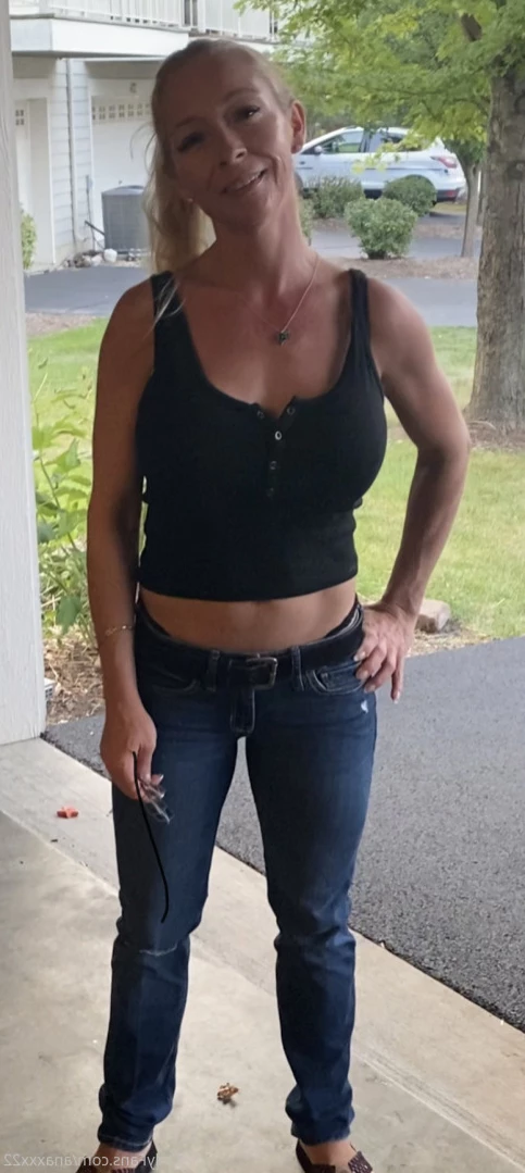 Hotwife_Shan [ hotwifeshan ] Onlyfans leaked photo 14758317 on Hotleaks.tv