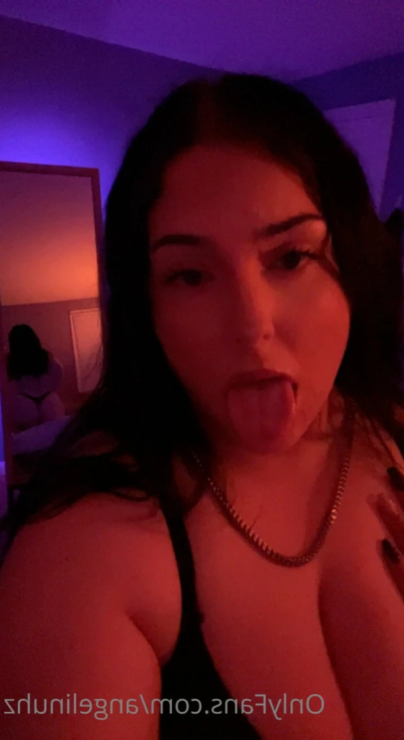 angelina [ angelinuhz ] Onlyfans leaked photo 11354295 on Hotleaks.tv
